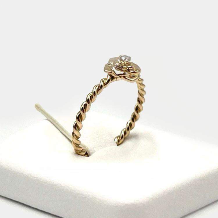 Pre Owned Piaget 18K Rose Gold and Diamond Rose Solitaire Ring EU 51