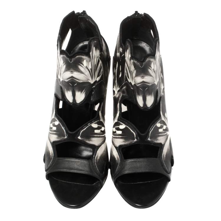 Pre Owned Pierre Hardy Black Lily Print Leather Booties Size 38.5