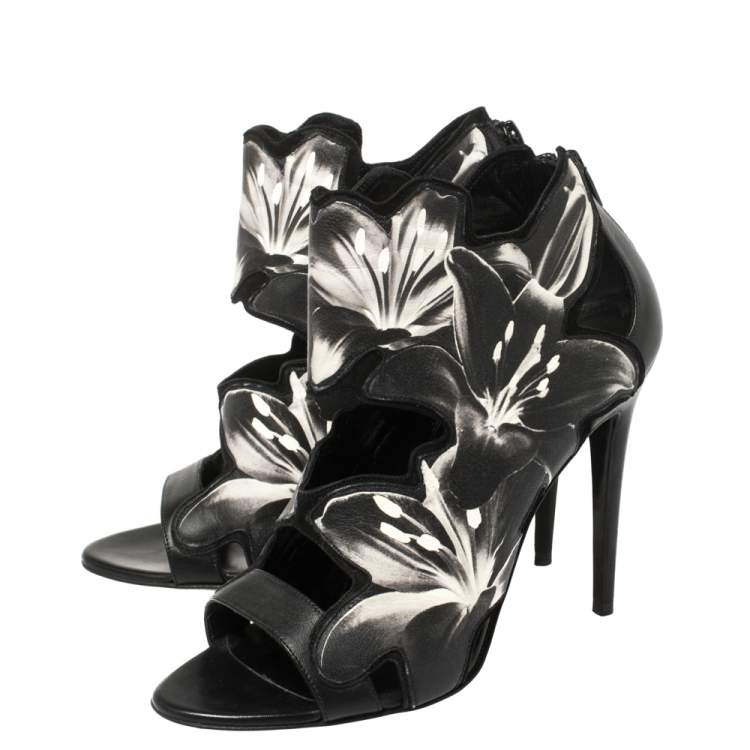 Pre Owned Pierre Hardy Black Lily Print Leather Booties Size 38.5