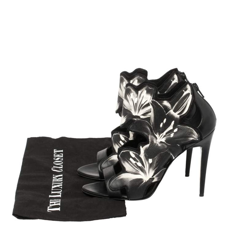 Pre Owned Pierre Hardy Black Lily Print Leather Booties Size 38.5