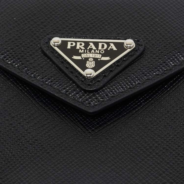 Pre Owned Prada Black Saffiano Leather Earphone Chain Case 