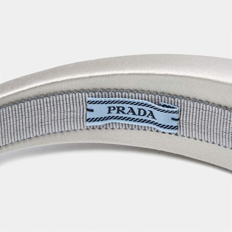 Pre Owned طوق رأس برادا ساتان فضي