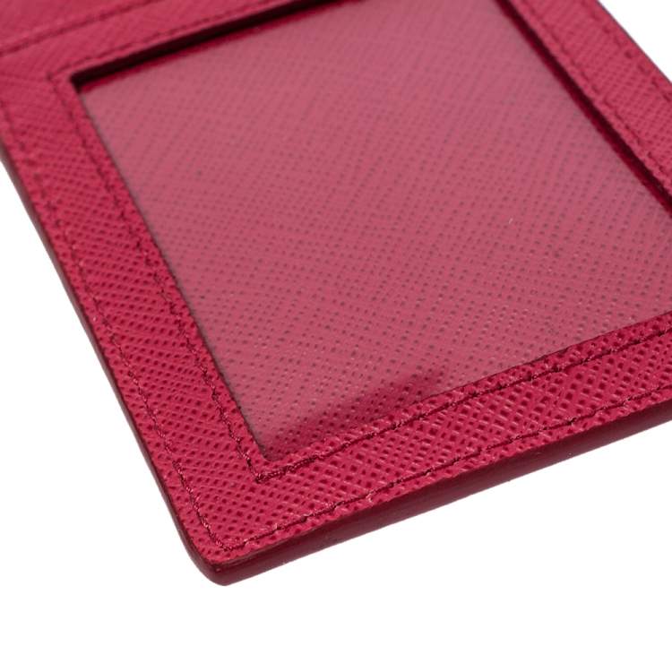 مملوكة مسبقًا Prada Fuchsia Saffiano Leather ID Badge Holder