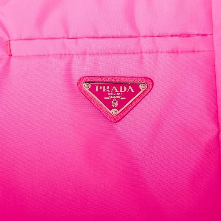 مملوكة مسبقًا Prada Fluorescent Pink Synthetic Pencil Skirt M