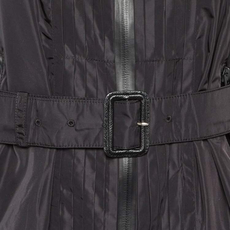 Pre Owned Prada Black Nylon Pleat Detail Hooded Jacket S