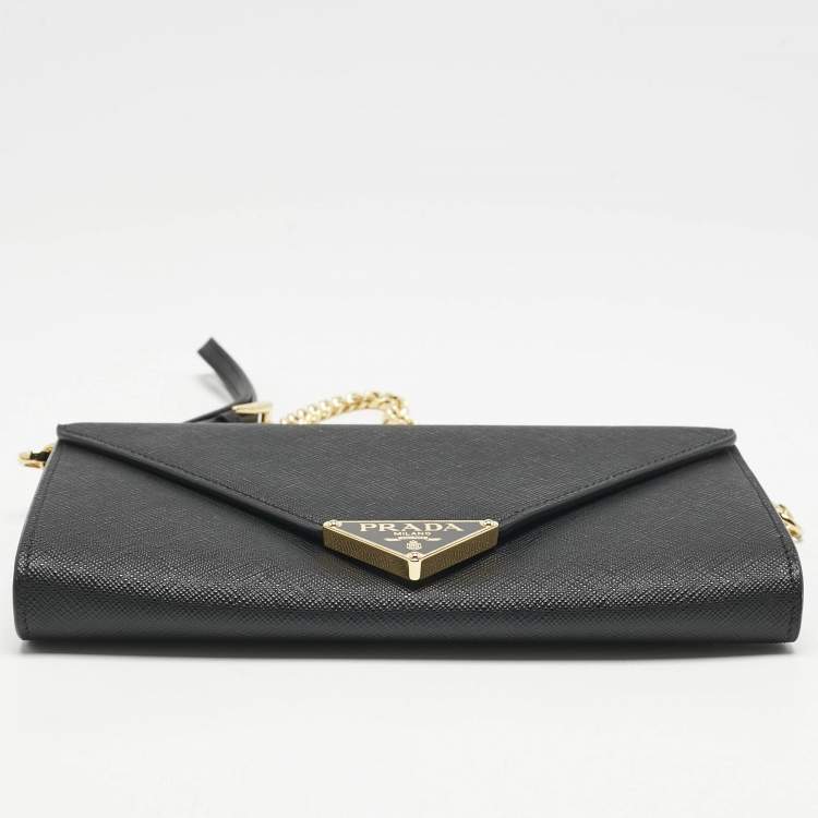 Pre Owned Prada Black Saffiano Triang Leather Envelope Chain Clutch