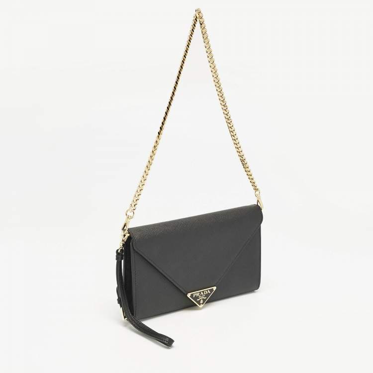 Pre Owned Prada Black Saffiano Triang Leather Envelope Chain Clutch