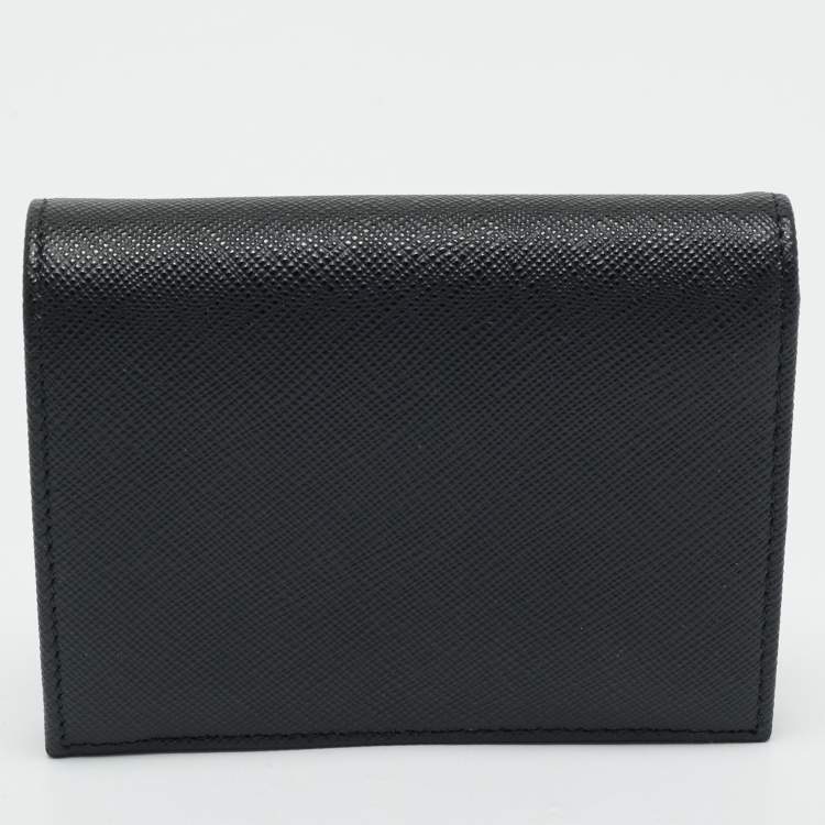 Pre Owned Prada Black Saffiano Leather Bifold Wallet