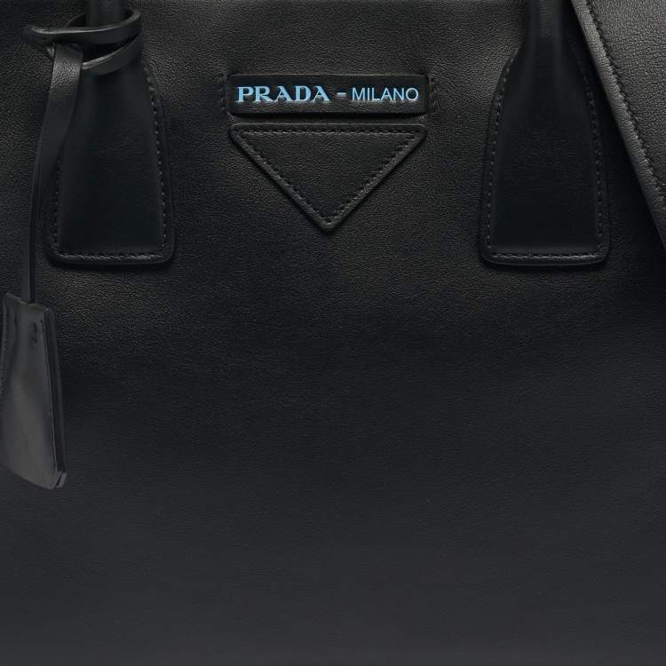 Pre Owned Prada Leather Concept Double Zip Tote