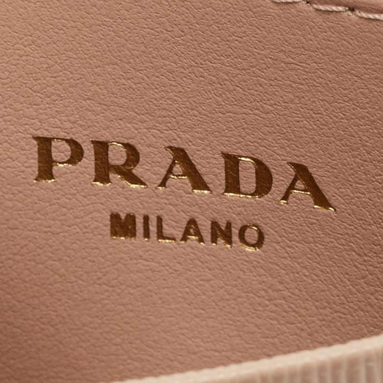 مملوكة مسبقًا Prada Beige Vitello  Move Leather Logo Card Holder