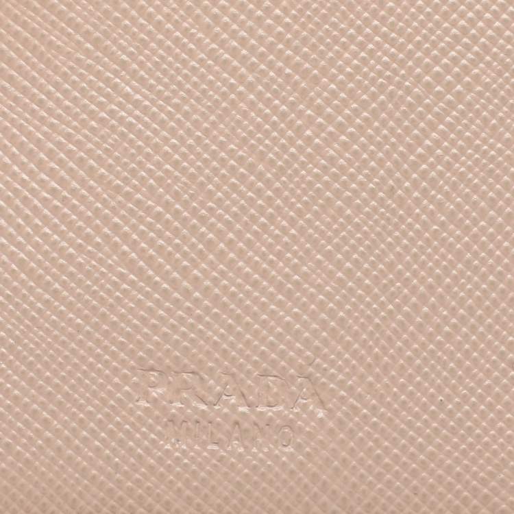 Pre Owned Prada Pink Saffiano Metal Leather Bifold Wallet
