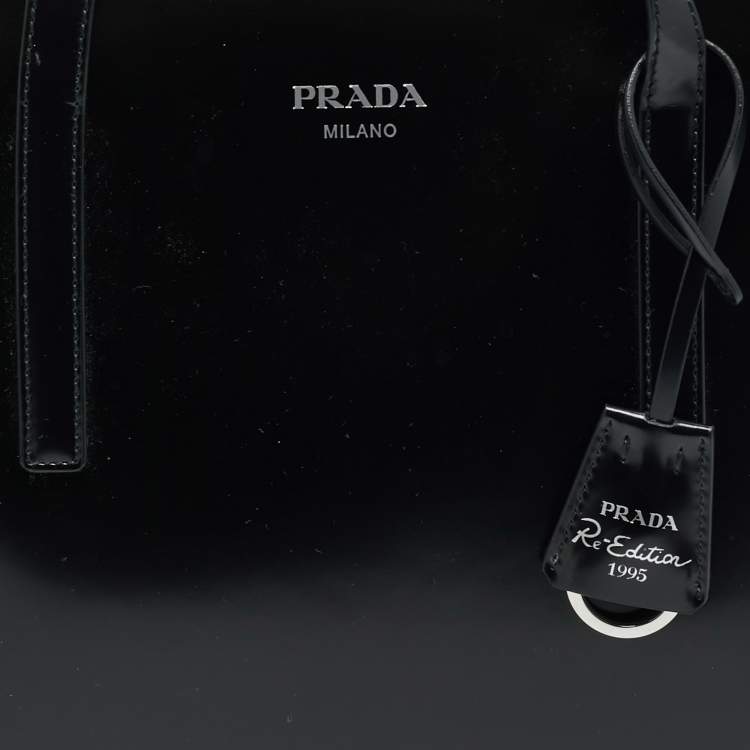 Pre Owned Prada Re Edition 1995 Black Glossy Leather Tote