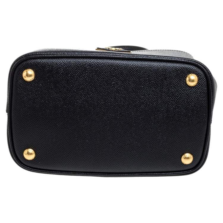 Pre Owned Prada Black Leather Medium Panier Top Handle Bag