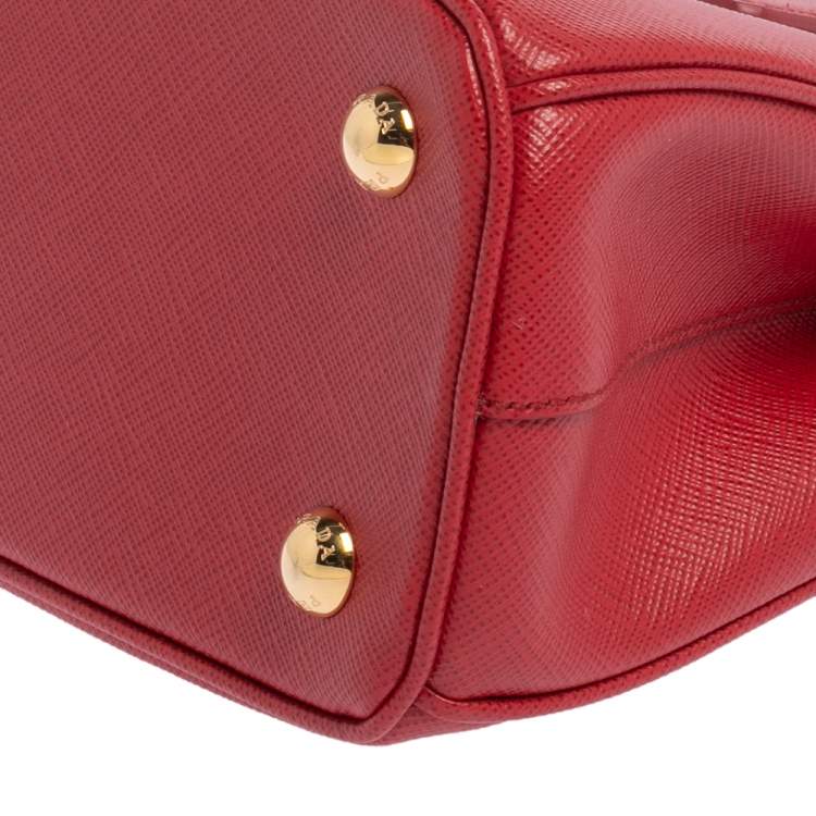 Pre Owned Prada Red Saffiano Lux Leather Micro Galleria Tote