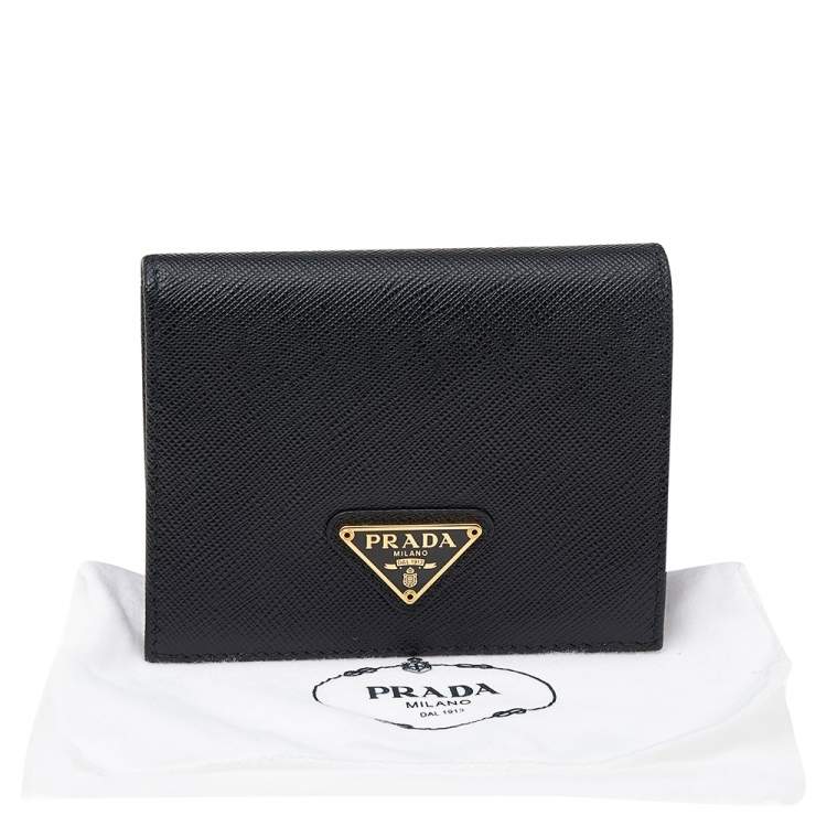Pre Owned Prada Black Saffiano Leather Bifold Wallet