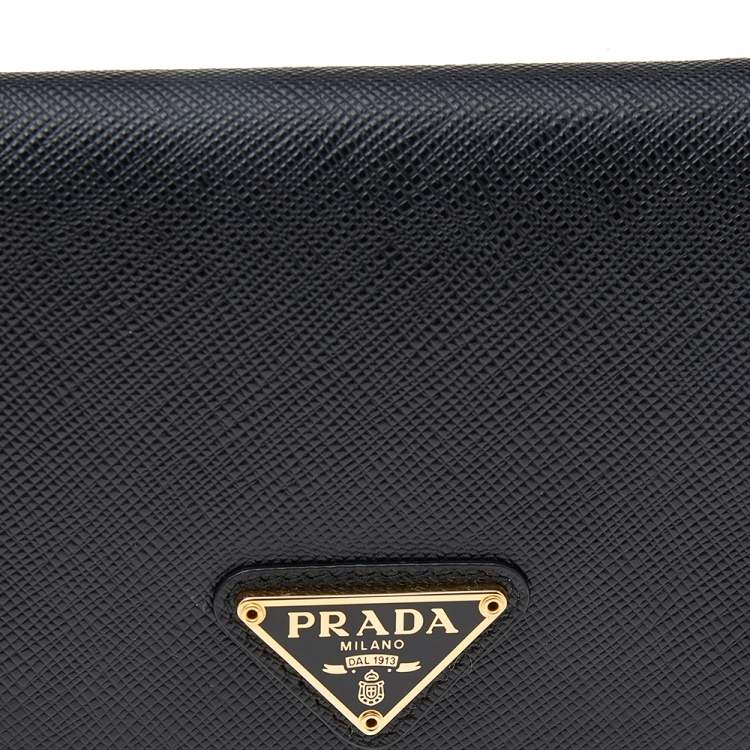 Pre Owned Prada Black Saffiano Leather Bifold Wallet