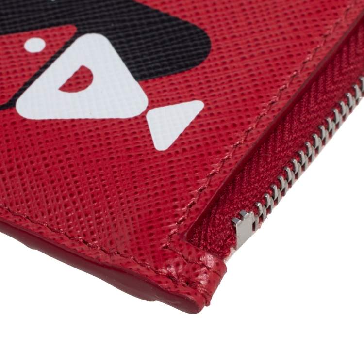 Pre Owned Prada Red Saffiano Leather Fish Sketch Zipped Card Holder