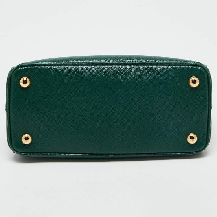 Pre Owned Prada Green Saffiano Lux Leather Mini Galleria Tote