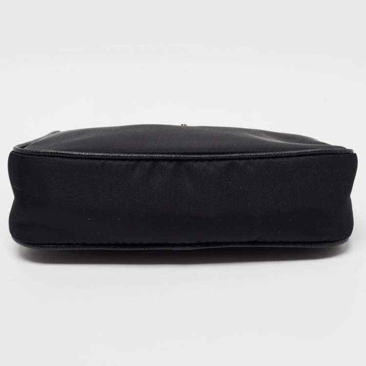 Pre Owned Prada Black Nylon and Saffiano Leather Re-Edition Mini Pouch Shoulder Bag