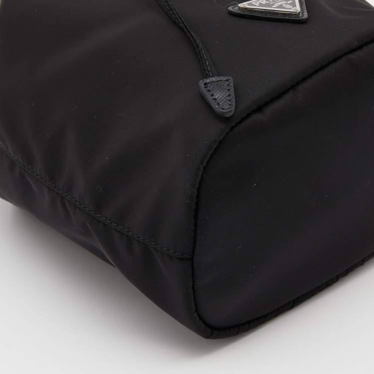 Pre Owned Prada Black Re-Nylon and Saffiano Leather Bucket Wristlet