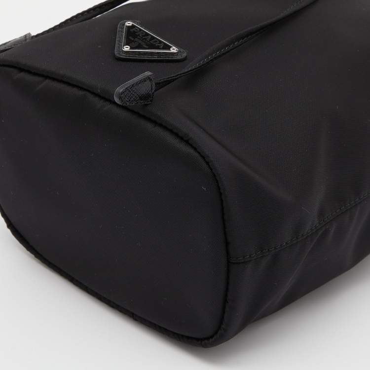Pre Owned Prada Black Re-Nylon and Saffiano Leather Bucket Wristlet