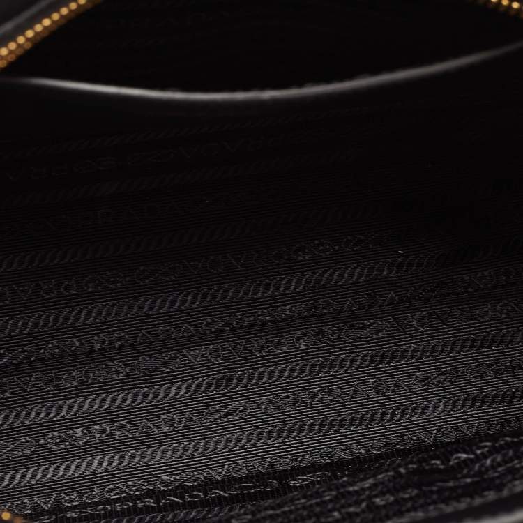 Pre Owned Prada Black Saffiano Lux Leather Galleria Zip Tote