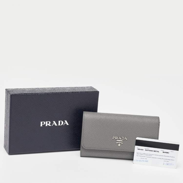 Pre Owned Prada Grey Saffiano Leather Trifold Wallet