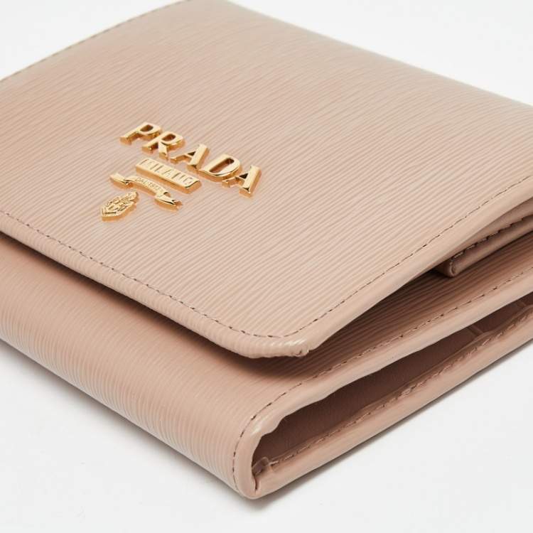 Pre Owned Prada Beige Vitello Metal Leather Logo Trifold Wallet