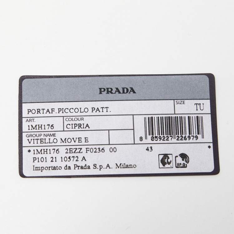 Pre Owned Prada Beige Vitello Metal Leather Logo Trifold Wallet