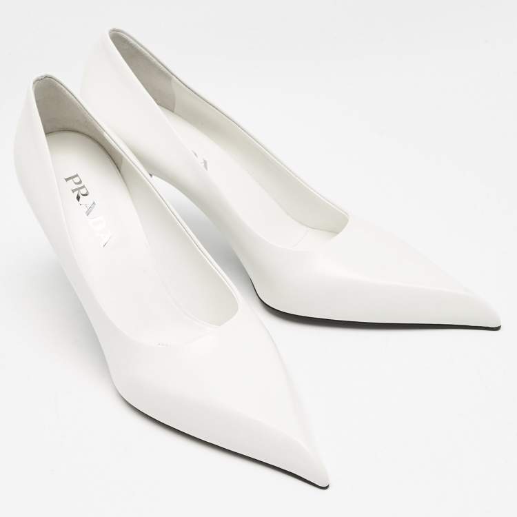 Pre Owned Prada White Leather Pointed Toe Pumps Size 40