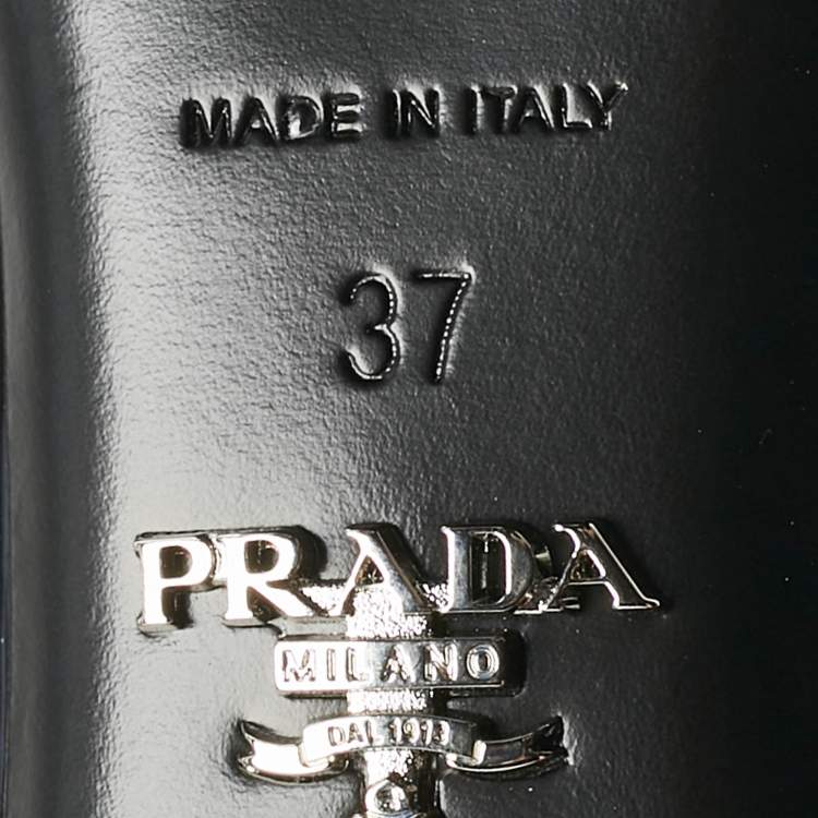 Pre Owned Prada Black Patent Leather Mary Jane Pumps Size 37