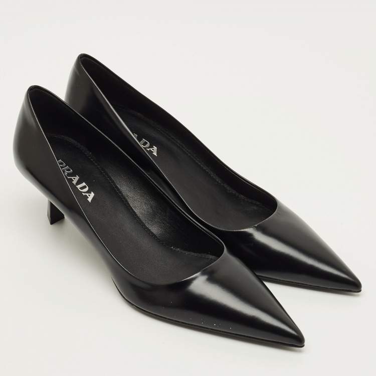 Pre Owned Prada Size 36.5 Black Leather Pointed Toe Pumps