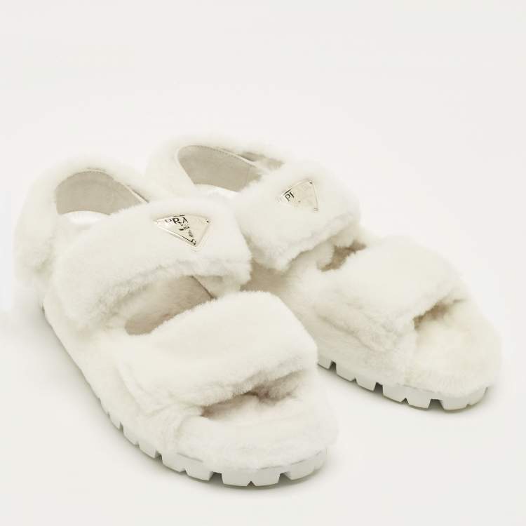 Pre Owned Prada Size 39.5 White Shearling Fur Flat Sandals