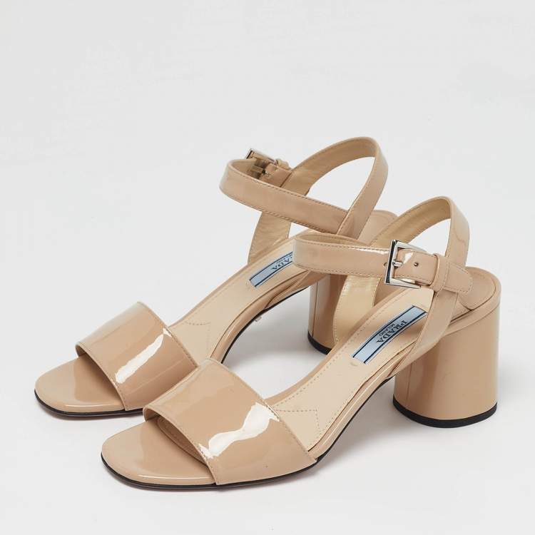 Pre Owned Prada Size 36 Beige Patent Leather Block Heel Ankle Strap Sandals
