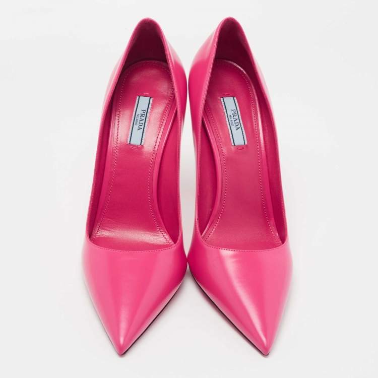 Pre Owned Prada Pink Leather Pointed Toe Pumps Size 40