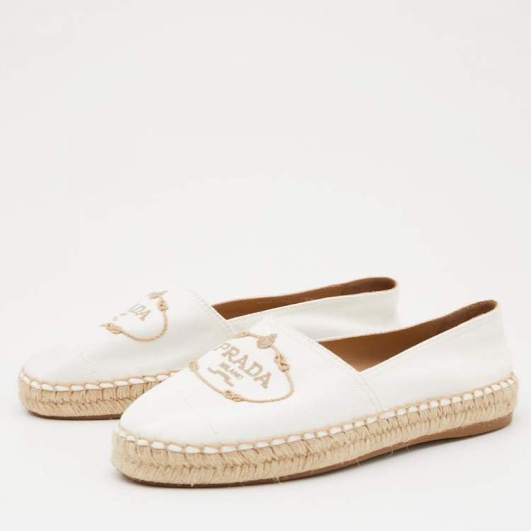 Pre Owned Prada Off White Canvas Embroidered Logo Espadrille Flats Size 39