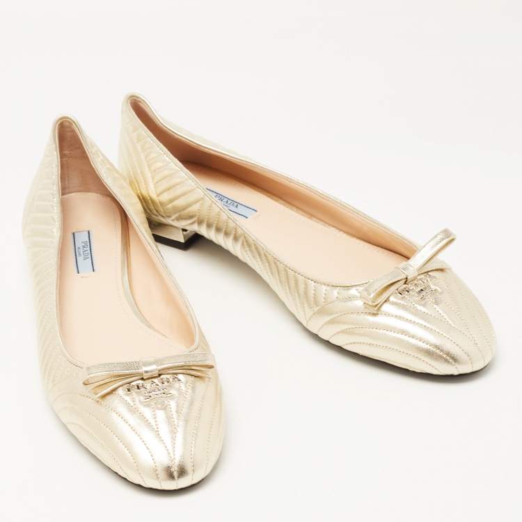 Pre Owned Prada Gold Quilted Leather Bow Ballet Flats Size 42