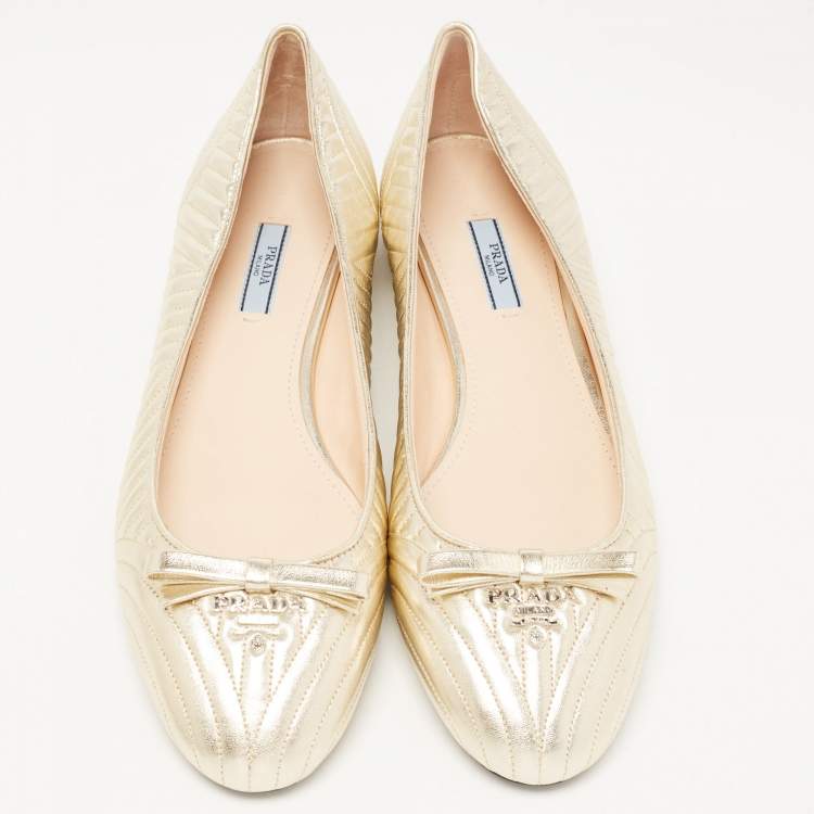 Pre Owned Prada Gold Quilted Leather Bow Ballet Flats Size 42