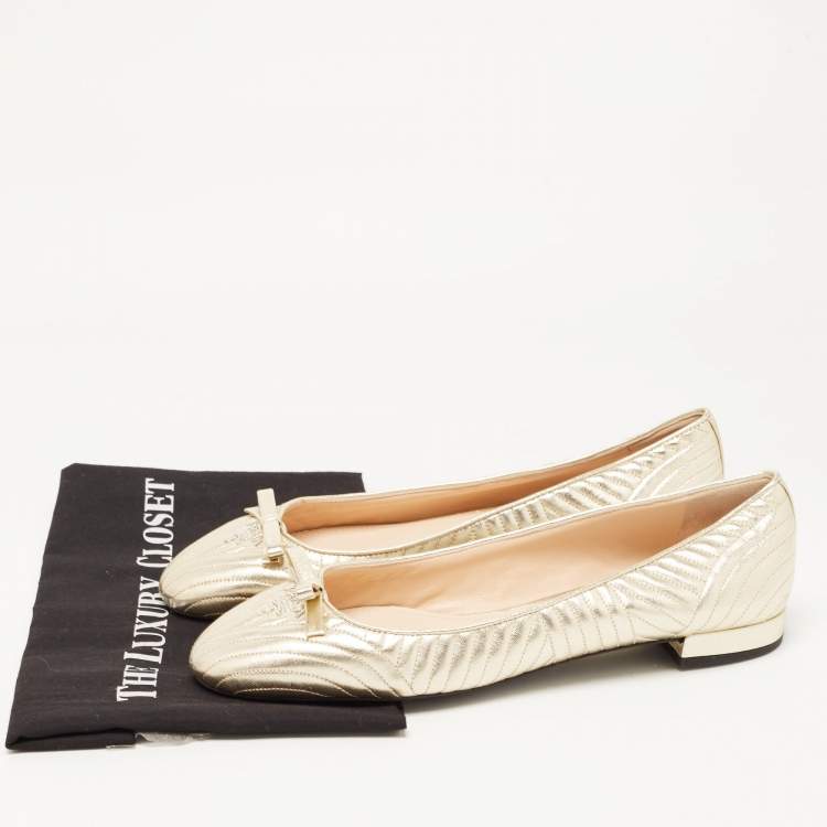 Pre Owned Prada Gold Quilted Leather Bow Ballet Flats Size 42