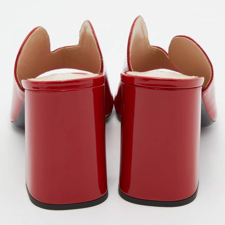 Pre Owned Prada Red Patent Leather Cut Out Mules Size 39.5
