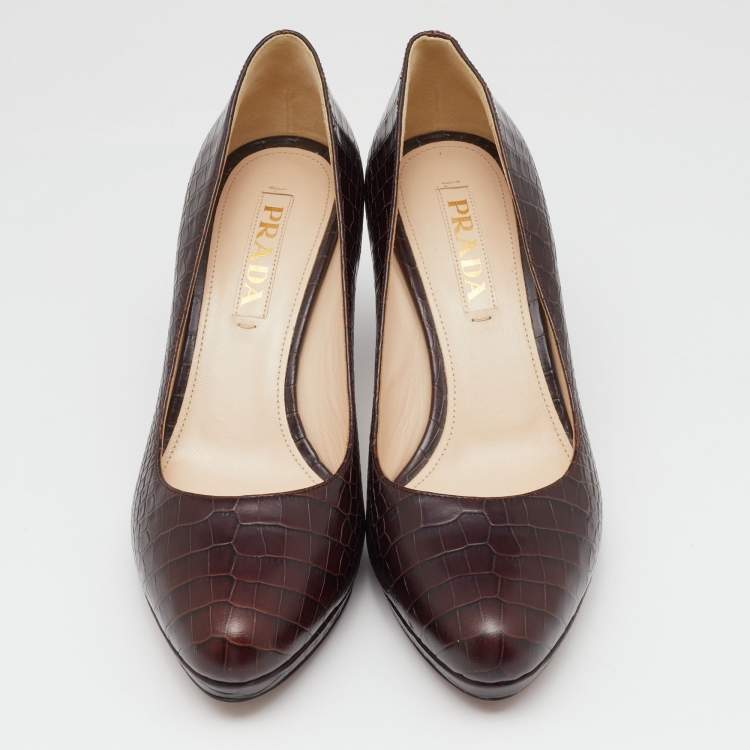 Pre Owned Prada Brown Croc Embossed Leather Platform Pumps Size 37.5