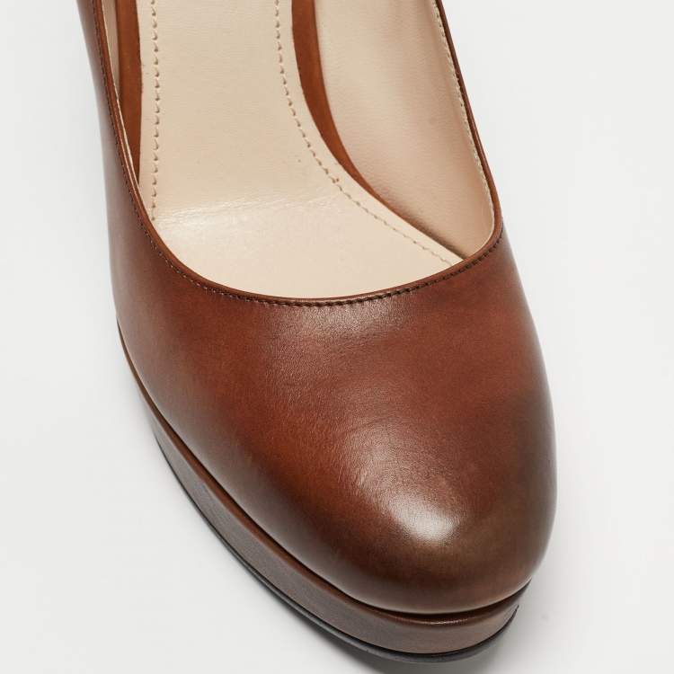 Pre Owned Prada Two Tone Leather Platform Pumps Size 40