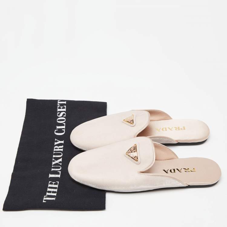 Pre Owned  Prada Baby Pink Velvet Flat Mules Size 36