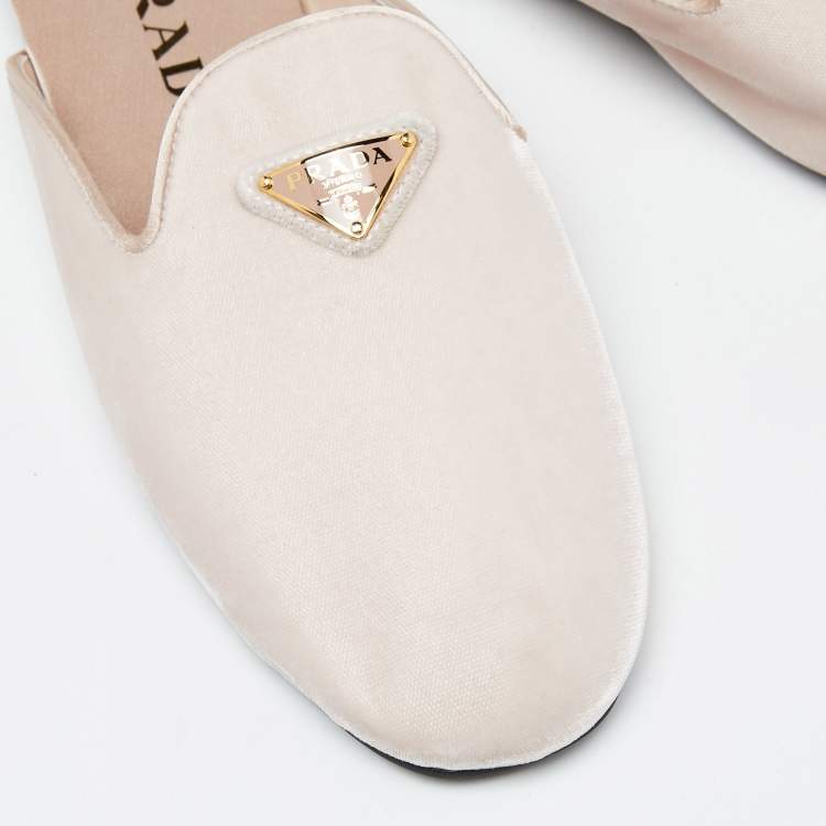 Pre Owned  Prada Baby Pink Velvet Flat Mules Size 36