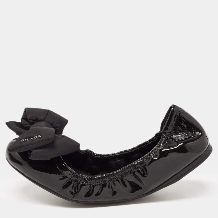 靴 PRADA SPORT Logo ballet shoes BLACK PRADA Sport Black Leather, Patent Leather Cap Toe Ballet