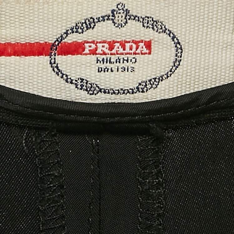 Pre Owned Prada Sport Black Sateen Capri Pants L