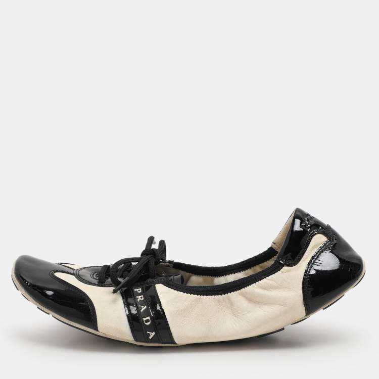 Pre Owned Prada Sport Black/Cream Patent and Leather Lace-up Scrunch Ballet Flats Size 39.5