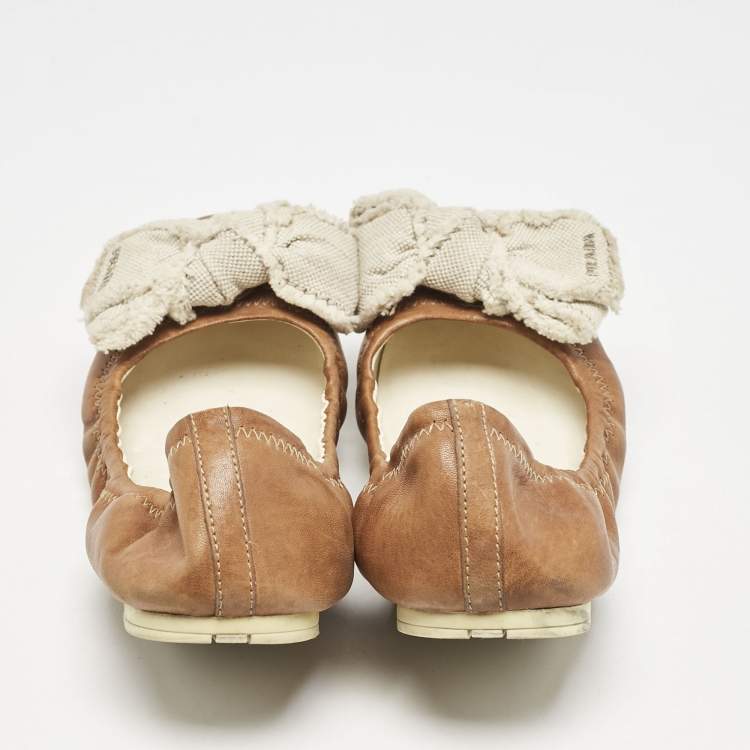 Pre Owned Prada Sport Brown/White Leather And Canvas Scrunch Bow Ballet Flats Size 37.5