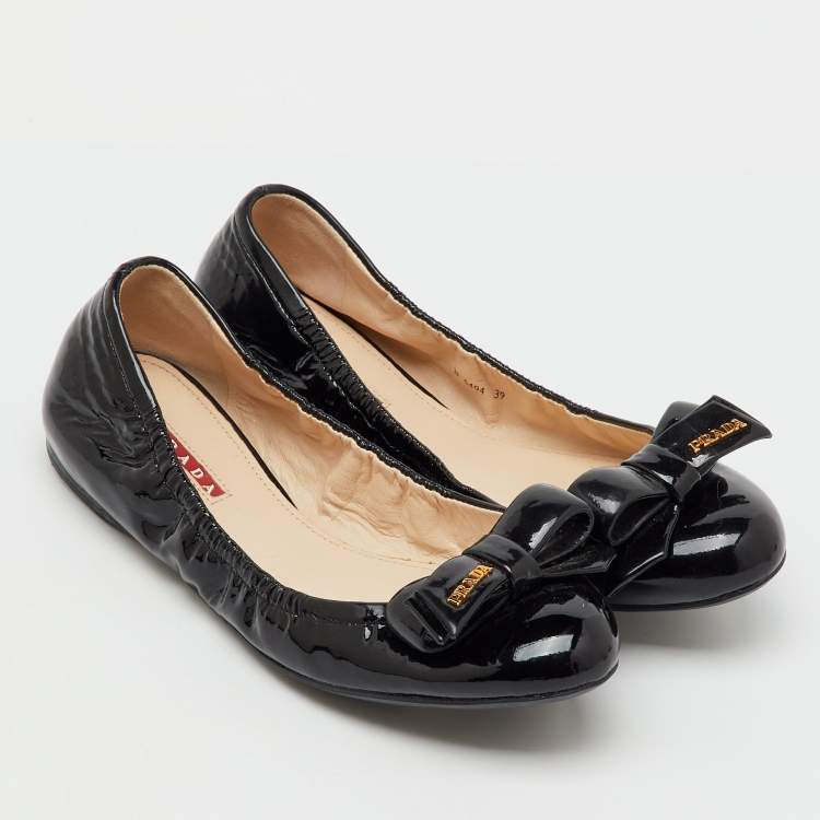 Pre Owned Prada Sport Black Patent Leather Bow Detail Scrunch Ballet Flats Size 39