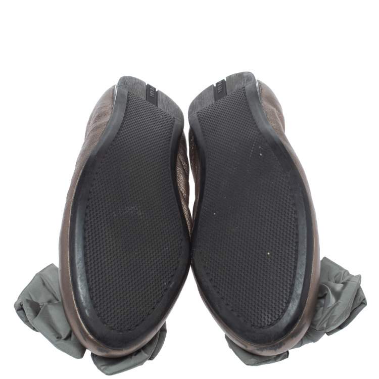 Pre Owned Prada Sport Metallic Bronze Leather Bow Detail Scrunch Ballet Flats Size 40